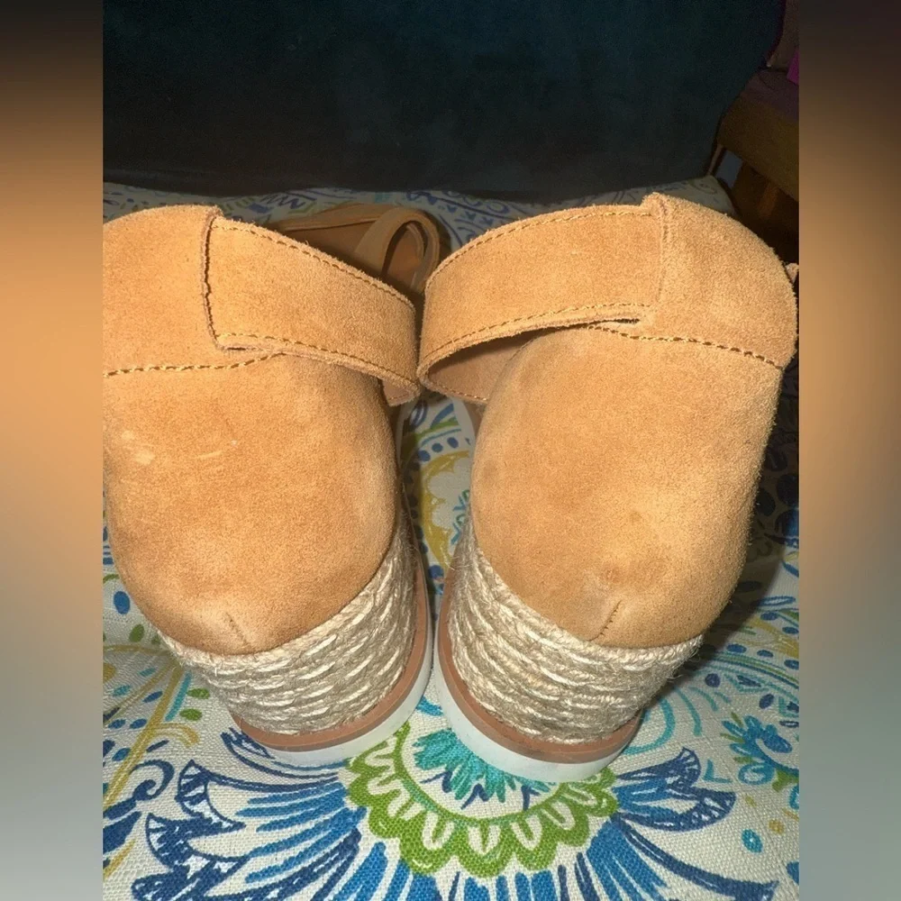 Dolce Vita Brown Strappy Sandals